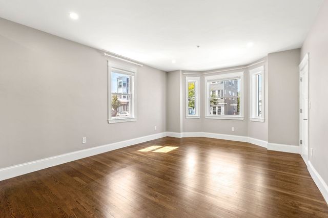 251 Rantoul St 1, Beverly, MA 01915