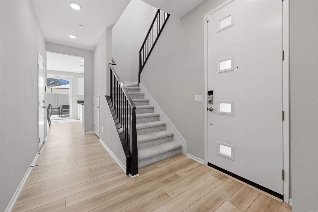 253 Paddock Lane, Fallbrook, CA 92028 — photo 2