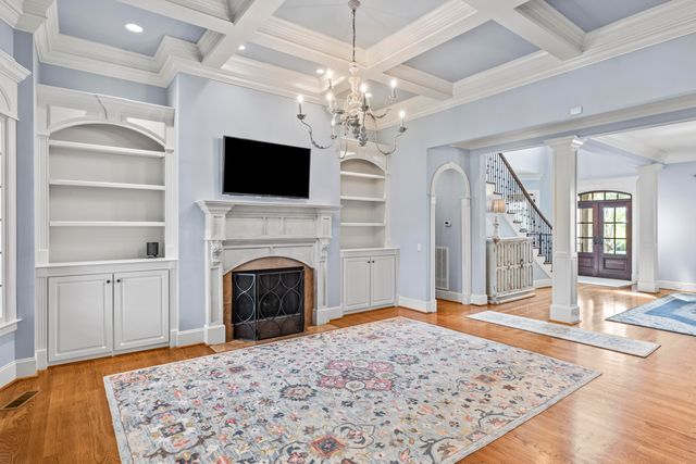 3295 Enclave Bay Drive, Chattanooga, TN 37415