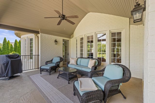 3295 Enclave Bay Drive, Chattanooga, TN 37415
