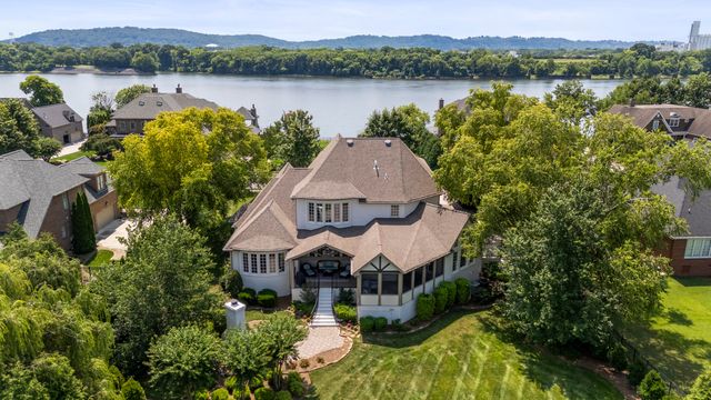 3295 Enclave Bay Drive, Chattanooga, TN 37415