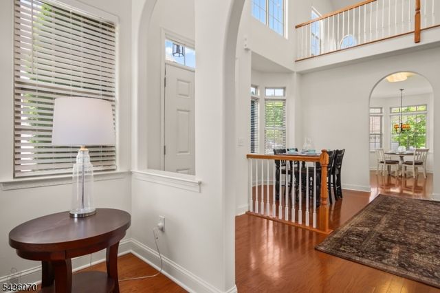21 Sylvia St, Lopatcong Twp., NJ 08865