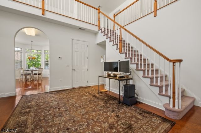21 Sylvia St, Lopatcong Twp., NJ 08865