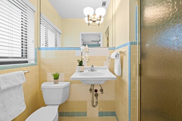 222 SE 16TH Avenue, Fort Lauderdale, FL 33301