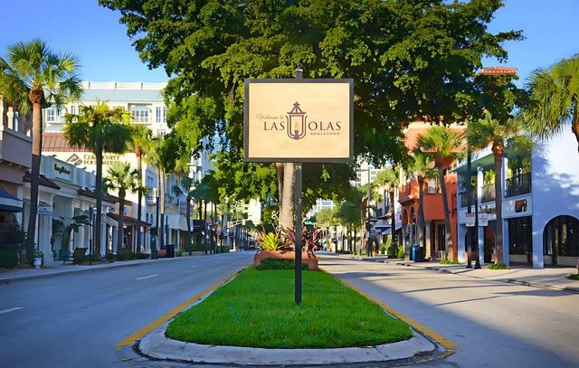 222 SE 16TH Avenue, Fort Lauderdale, FL 33301