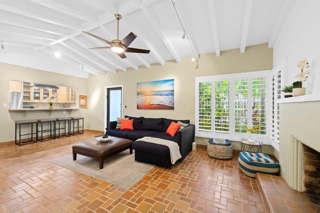 222 SE 16TH Avenue, Fort Lauderdale, FL 33301