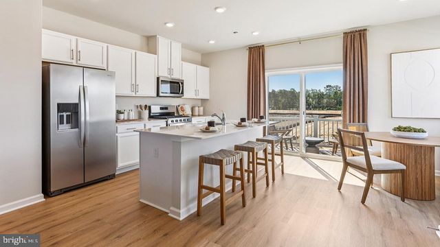 101 CLINTON ST, Sicklerville, NJ 08081