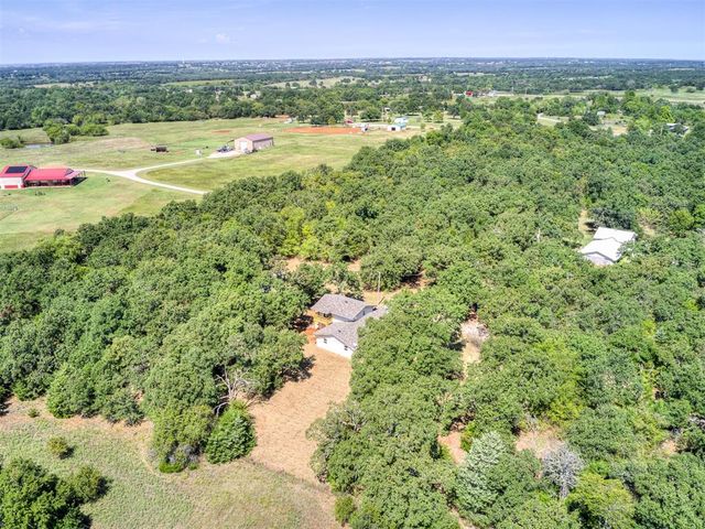 2448 County Street 2985, Blanchard, OK 73010