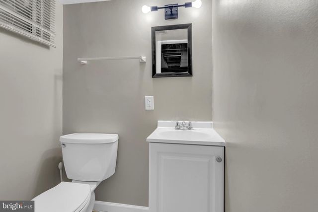 5520 SAGRA RD, Baltimore, MD 21239