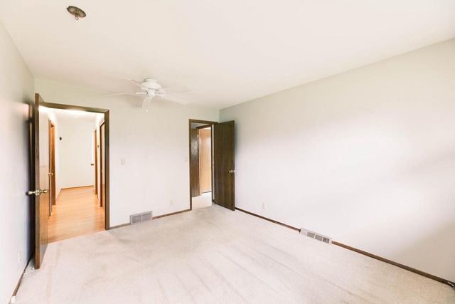 1105 Rainbow COURT, Mukwonago, WI 53149