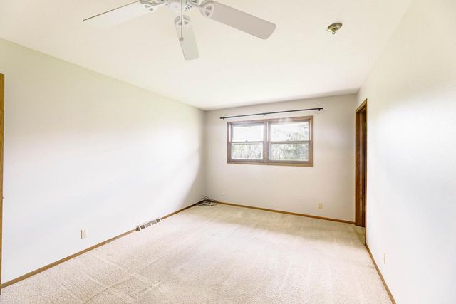 1105 Rainbow COURT, Mukwonago, WI 53149