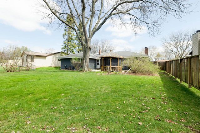 1105 Rainbow COURT, Mukwonago, WI 53149