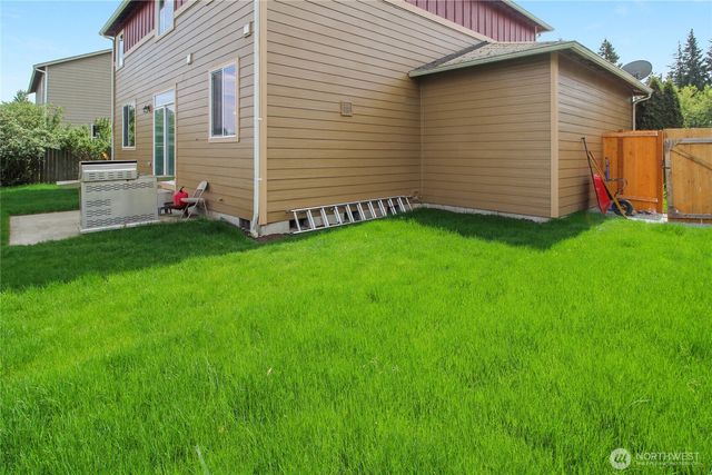 9815 198th Street E, Graham, WA 98338