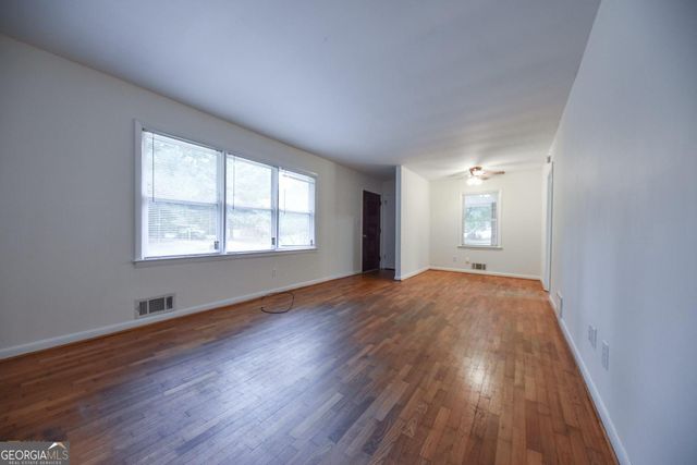 105 E Whitehead Terrace, Athens, GA 30606