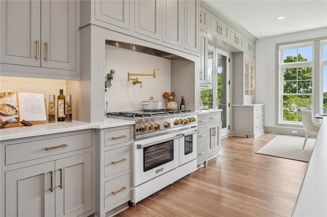 1002 Sonoma Drive, Marshall, PA 15005