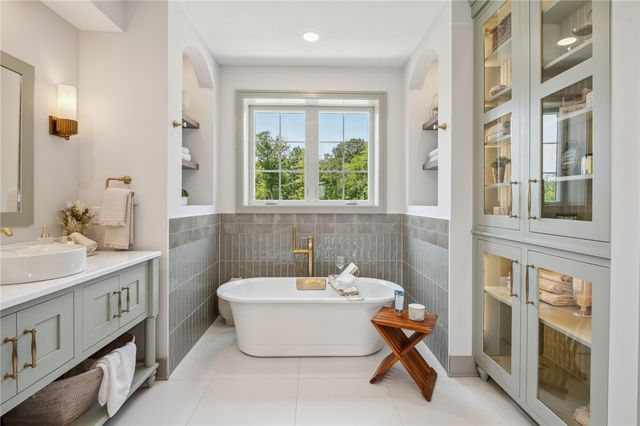 1002 Sonoma Drive, Marshall, PA 15005