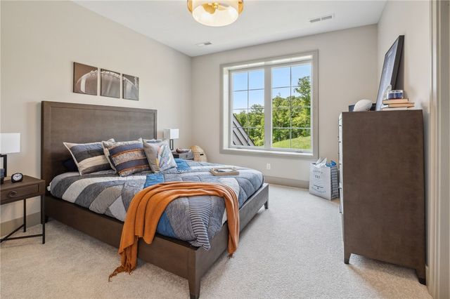 1002 Sonoma Drive, Marshall, PA 15005