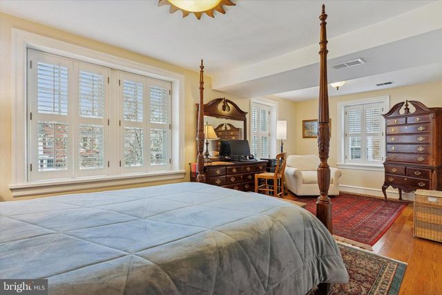 1314 WOODLAWN AVE, Wilmington, DE 19806