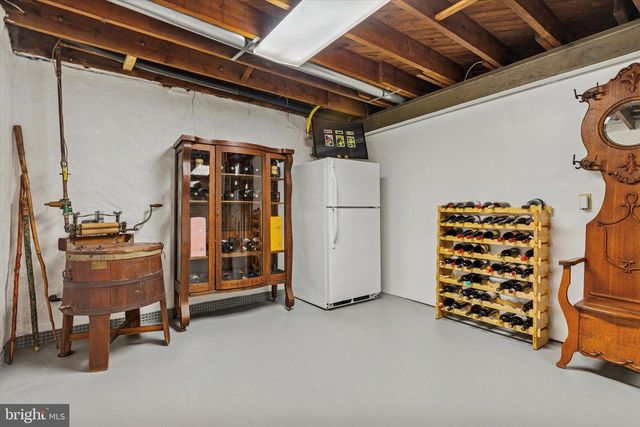 1314 WOODLAWN AVE, Wilmington, DE 19806