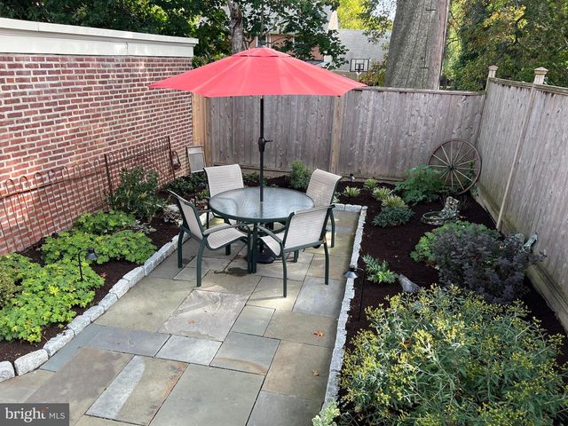 1314 WOODLAWN AVE, Wilmington, DE 19806