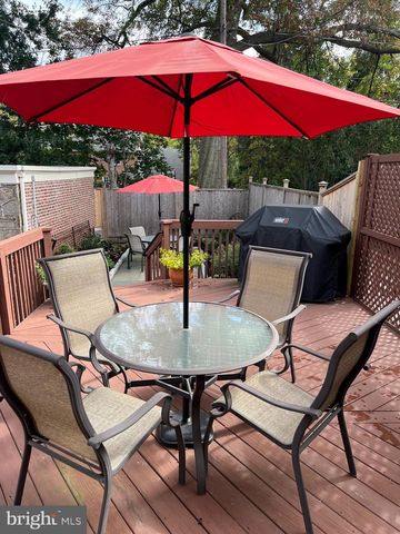 1314 WOODLAWN AVE, Wilmington, DE 19806