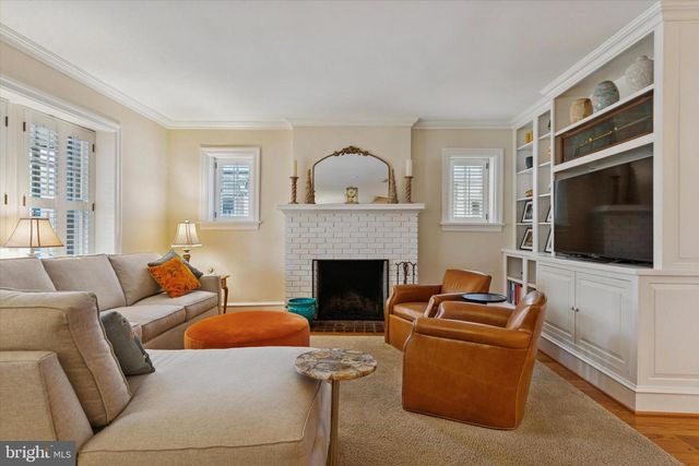 1314 WOODLAWN AVE, Wilmington, DE 19806