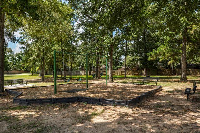 967 Gowan Drive, Conroe, TX 77301