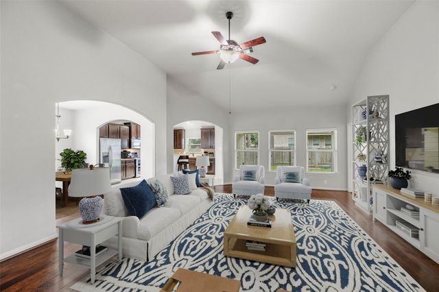 967 Gowan Drive, Conroe, TX 77301