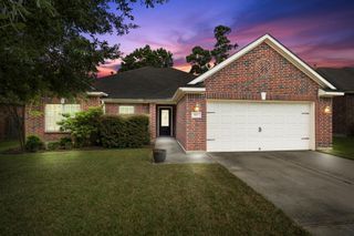 967 Gowan Drive, Conroe, TX 77301