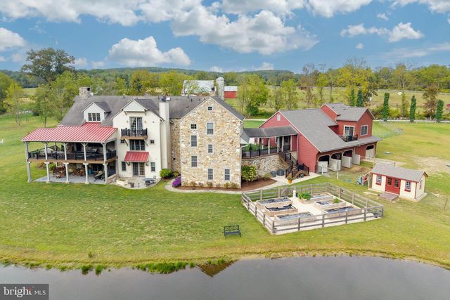 2230 CREEK RD, Glenmoore, PA 19343