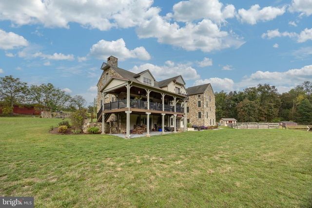 2230 CREEK RD, Glenmoore, PA 19343