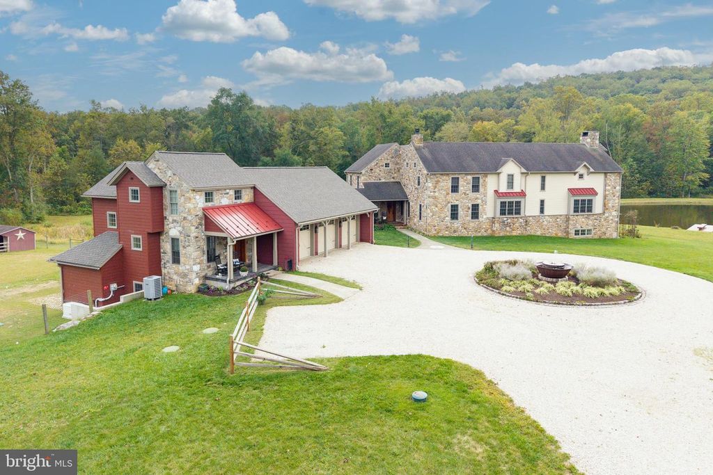 2230 CREEK RD, Glenmoore, PA 19343