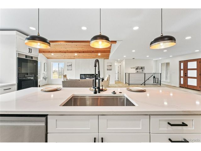 1143 Purdue Dr, Longmont, CO 80503