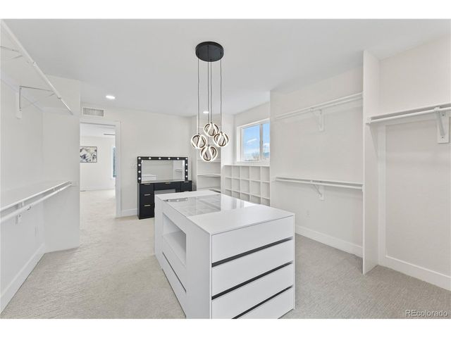 1143 Purdue Dr, Longmont, CO 80503