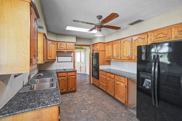 3472 N Masch Branch Road, Denton, TX 76207