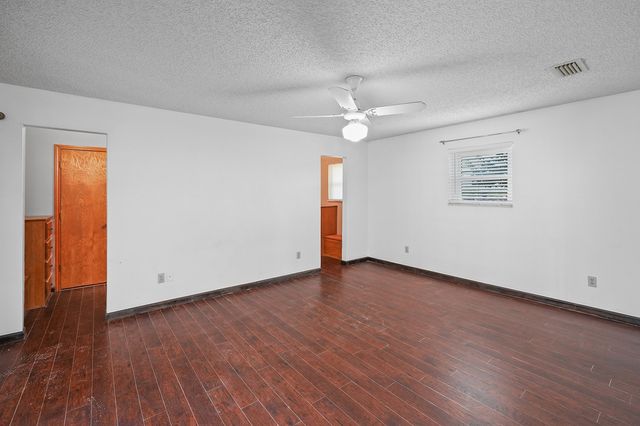 3472 N Masch Branch Road, Denton, TX 76207