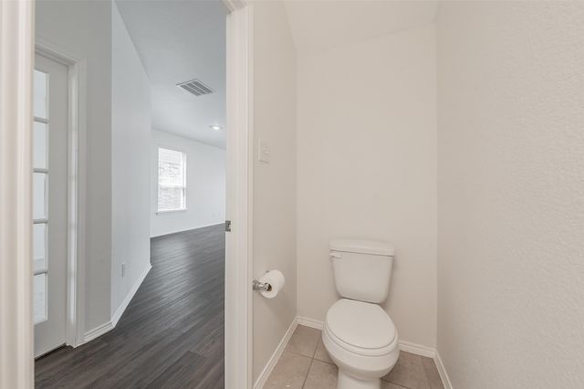 6268 Topsail Drive, Fort Worth, TX 76179