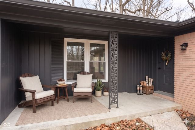 9114 Crestview Drive, Indianapolis, IN 46240
