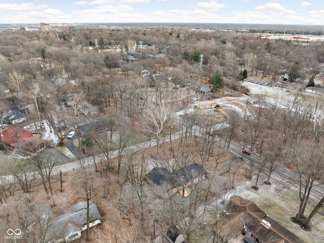 9114 Crestview Drive, Indianapolis, IN 46240