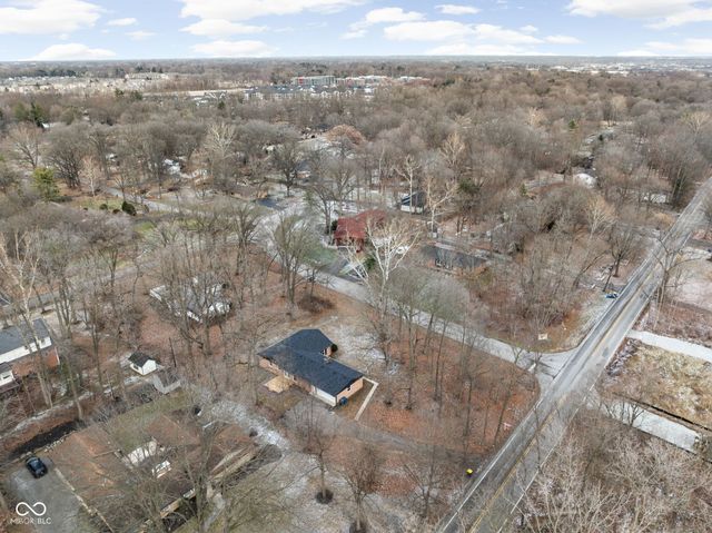 9114 Crestview Drive, Indianapolis, IN 46240