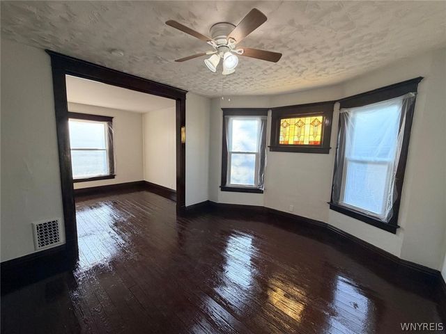 63 Hartman Place, Buffalo, NY 14207