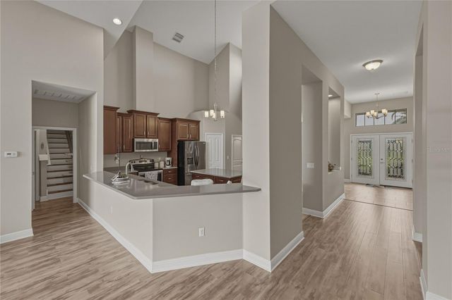 1894 VIA LAGO DRIVE, Lakeland, FL 33810