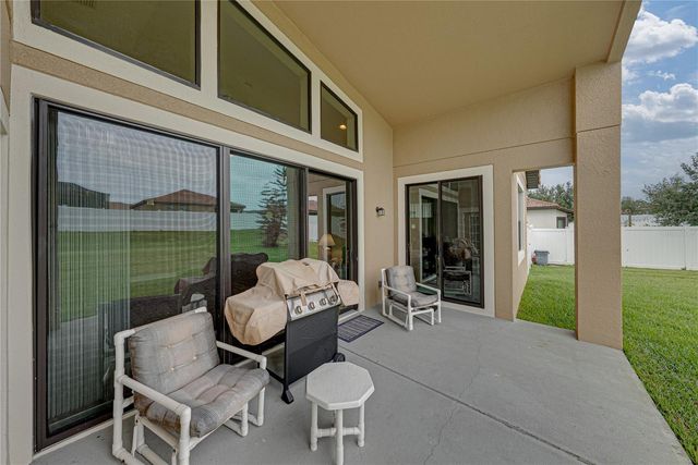 1894 VIA LAGO DRIVE, Lakeland, FL 33810