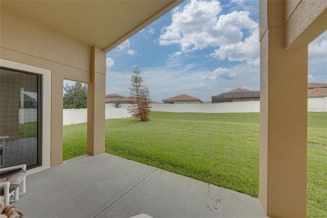 1894 VIA LAGO DRIVE, Lakeland, FL 33810
