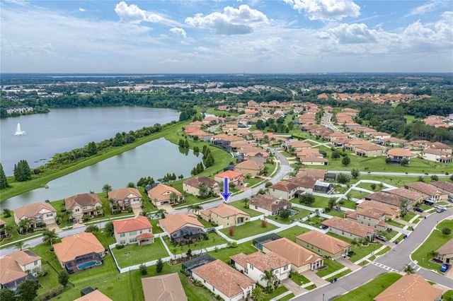 1894 VIA LAGO DRIVE, Lakeland, FL 33810