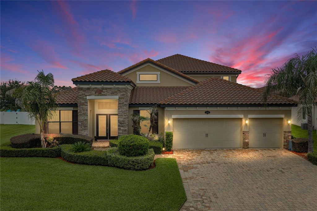 1894 VIA LAGO DRIVE, Lakeland, FL 33810