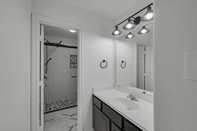 11910 Lois Lane, Pinehurst, TX 77362