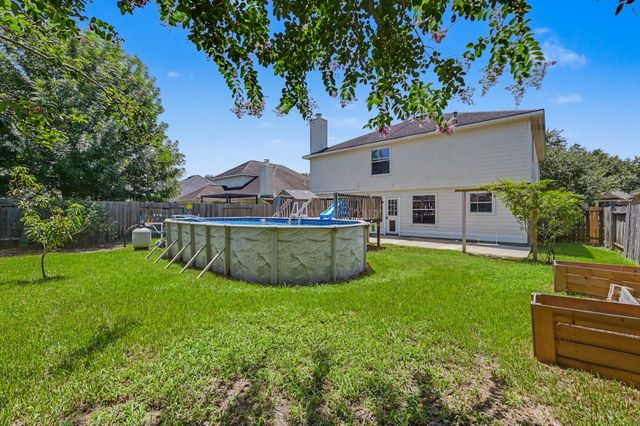 11910 Lois Lane, Pinehurst, TX 77362