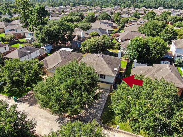 11910 Lois Lane, Pinehurst, TX 77362