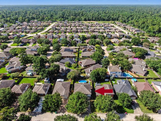 11910 Lois Lane, Pinehurst, TX 77362